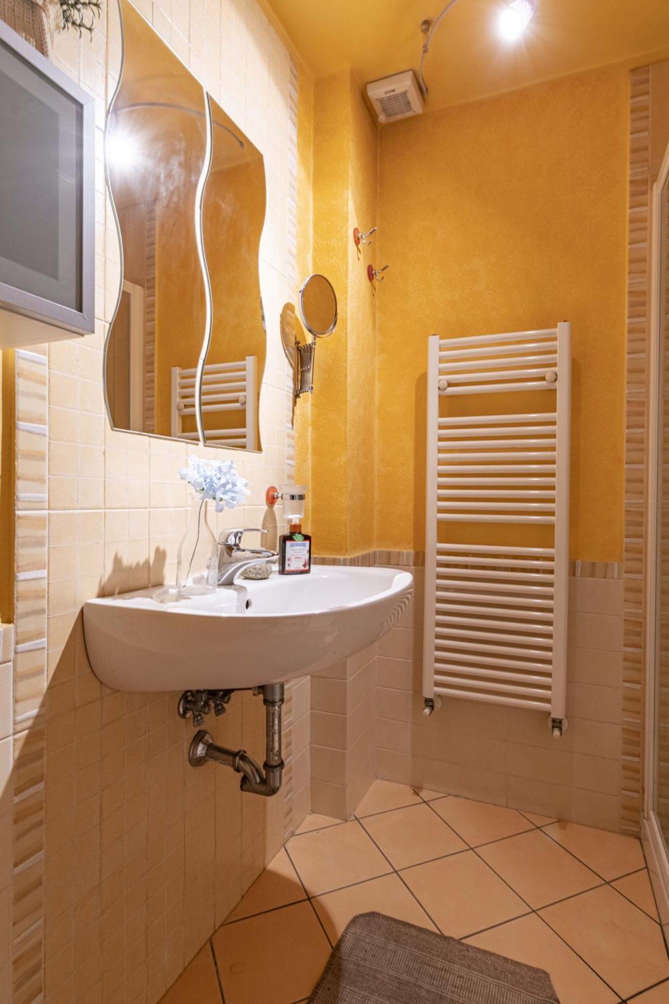 Italian Experience-Florentine Careggi Loft Florence Exterior photo